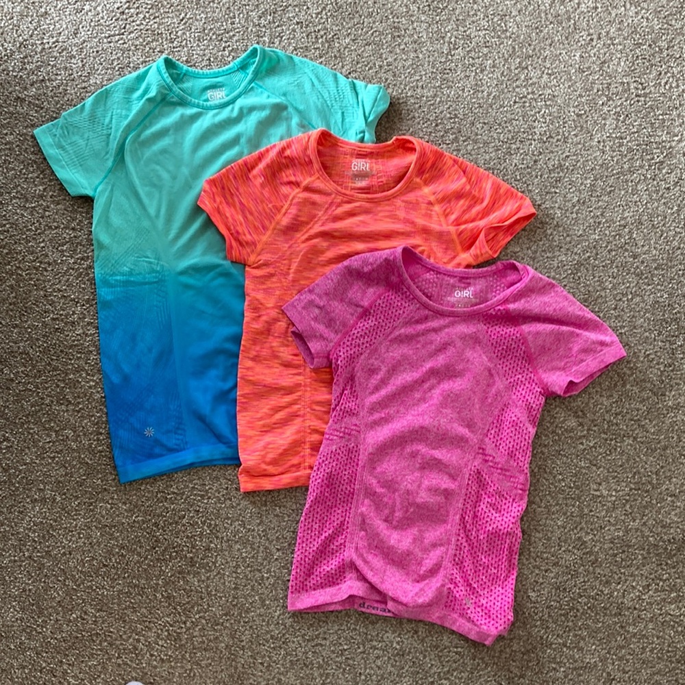 3 Athleta girl tops